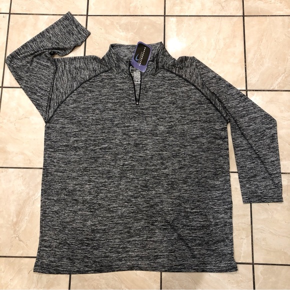 New Woman’s Conversion Performance Long Sleeve Shirt - Picture 6 of 6